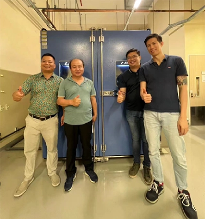 LIB는 SERIS 연구소를위한 맞춤형 태양 광 전지 패널 테스트 장비 프로젝트를 제공했습니다.