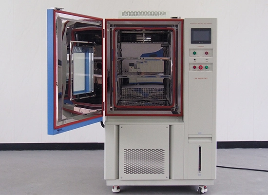 LIB 온도 및 습도 시험 약실은 어떻게 온도 안정성을 달성합니까?